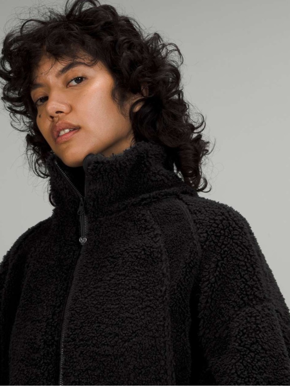 Lululemon Long Textured Fleece Jacket in Black Size 2 - Picture 2 of 10
